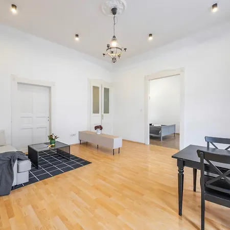 Luxe Minimalist Urban Escape -